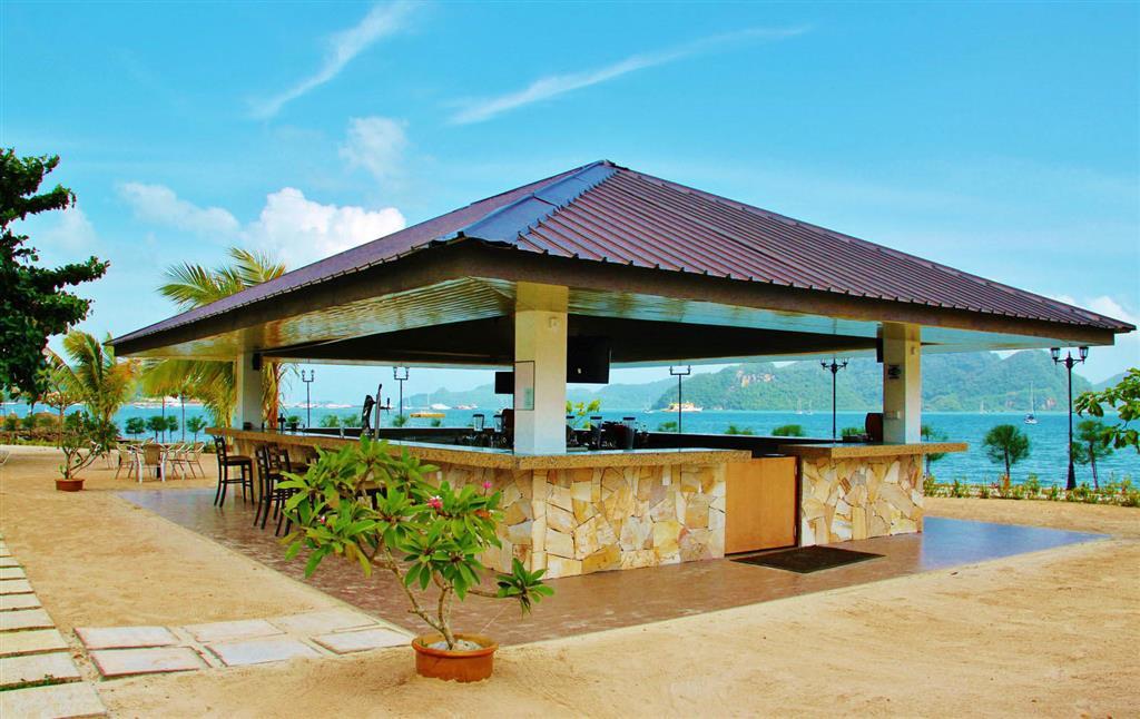 Bella Vista Express Hotel Pantai Cenang  Bagian luar foto