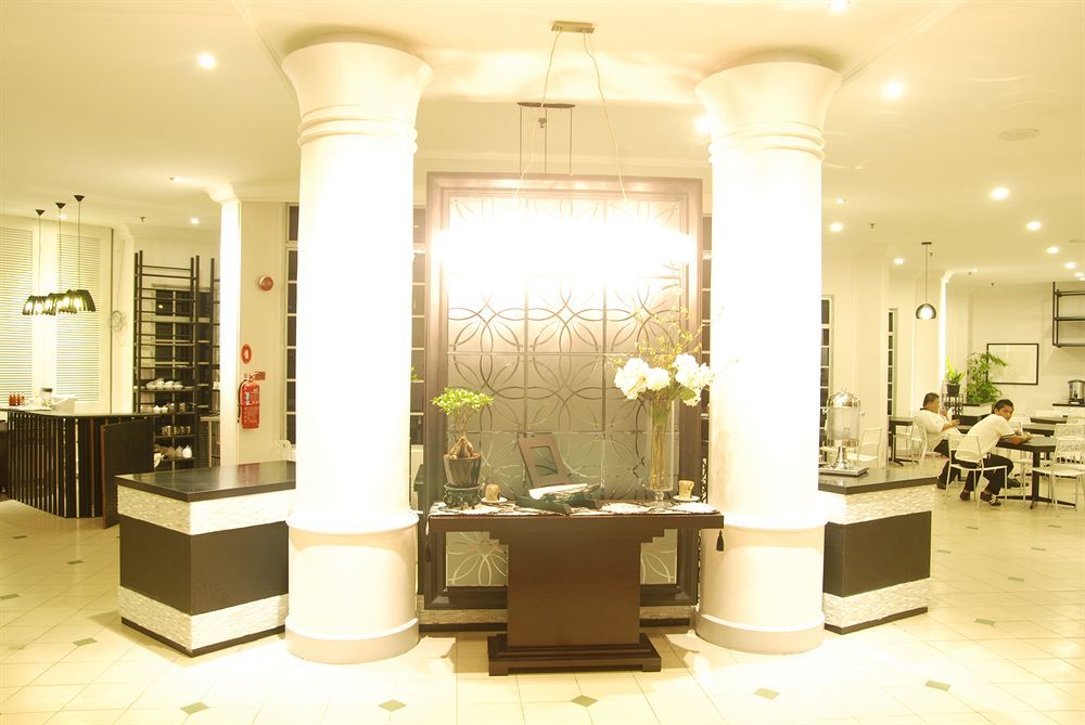 Bella Vista Express Hotel Pantai Cenang  Bagian luar foto